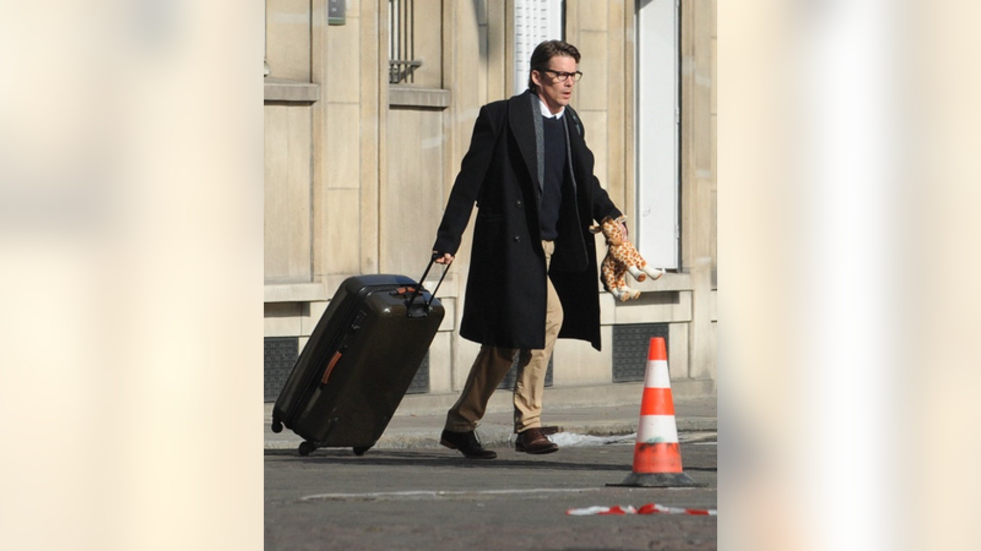 Ethan Hawke, 'The Woman in the Fifth'