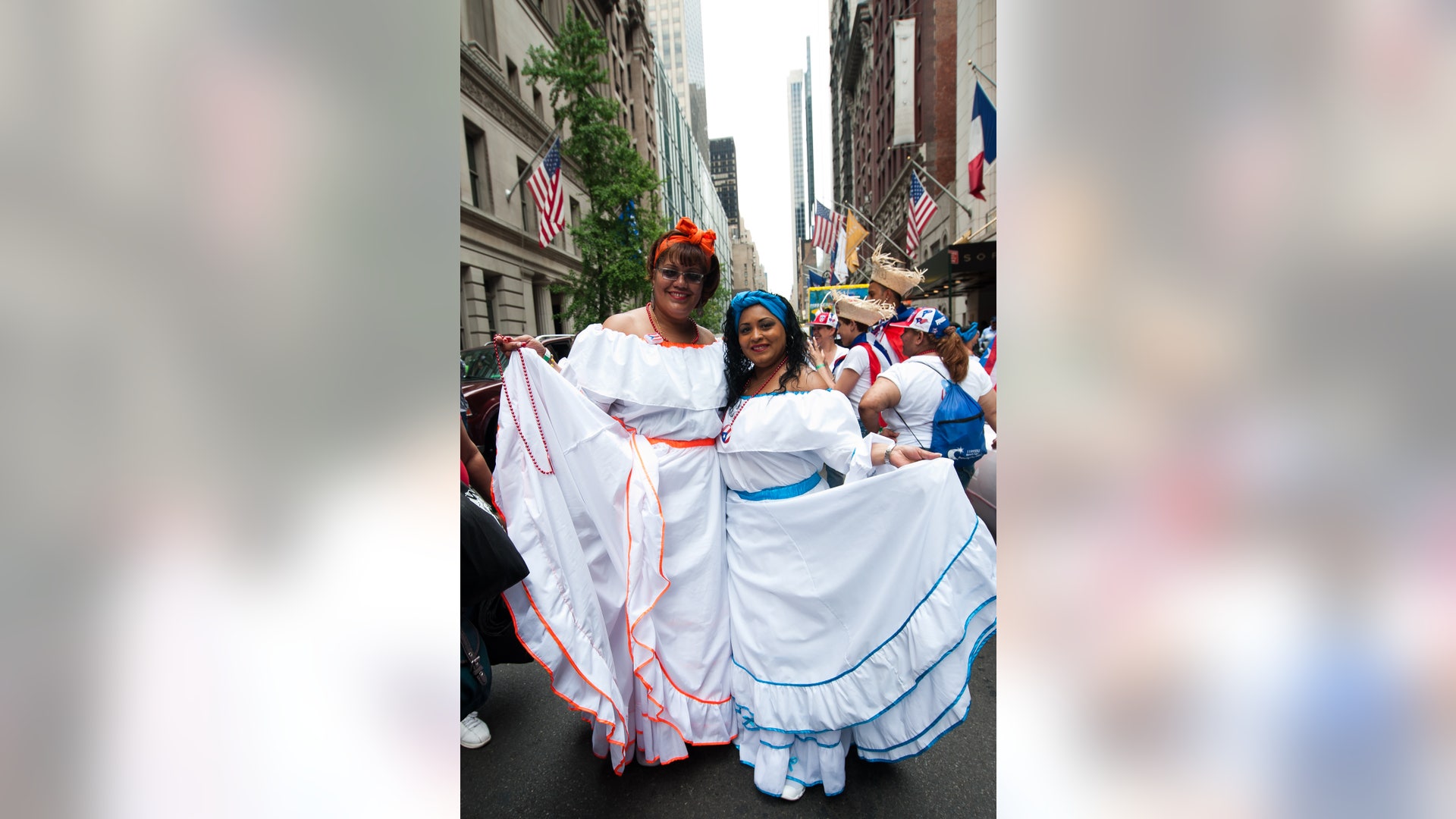 FNL_parade_4_mariela