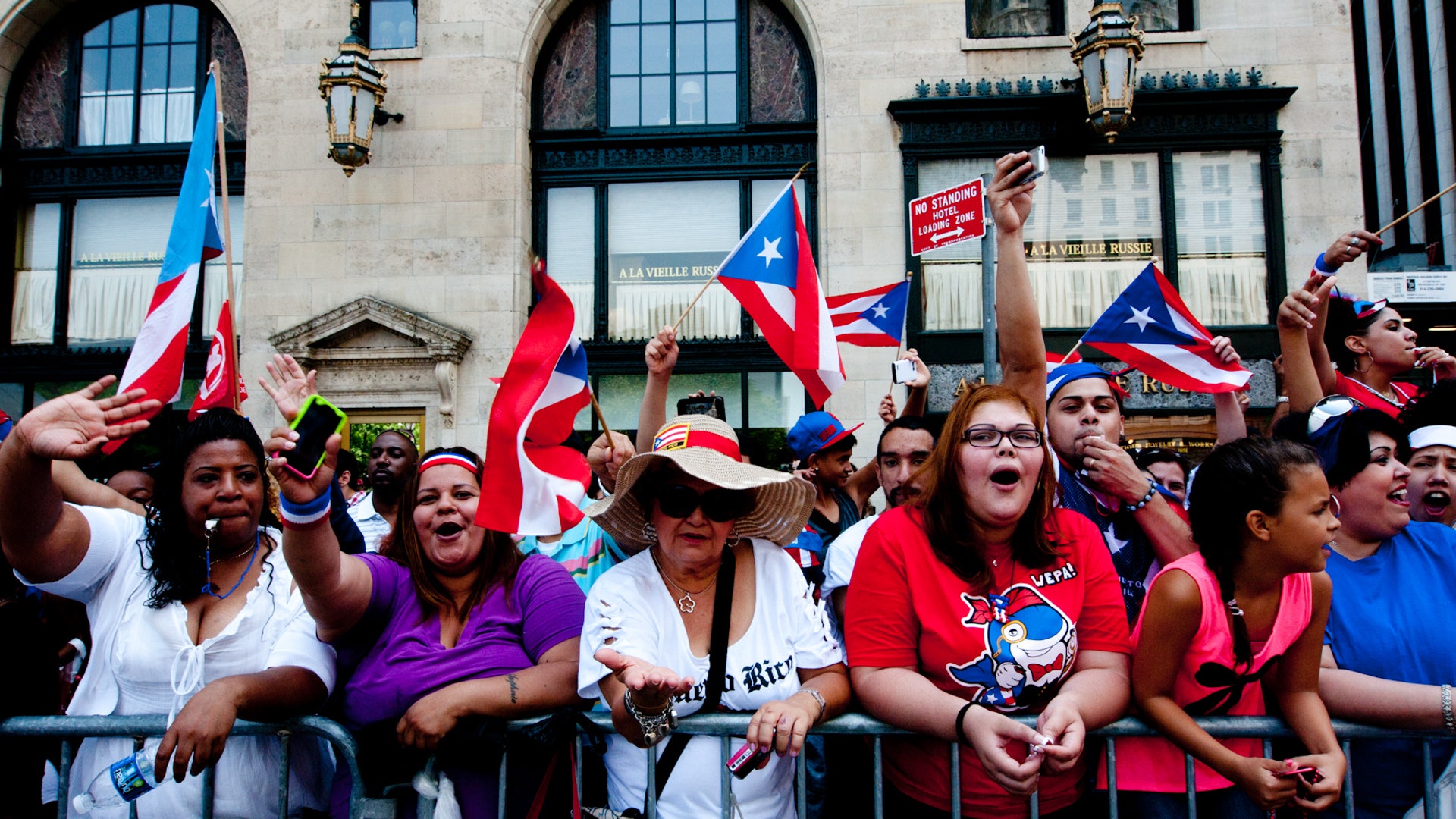 FNL_parade_5_mariela
