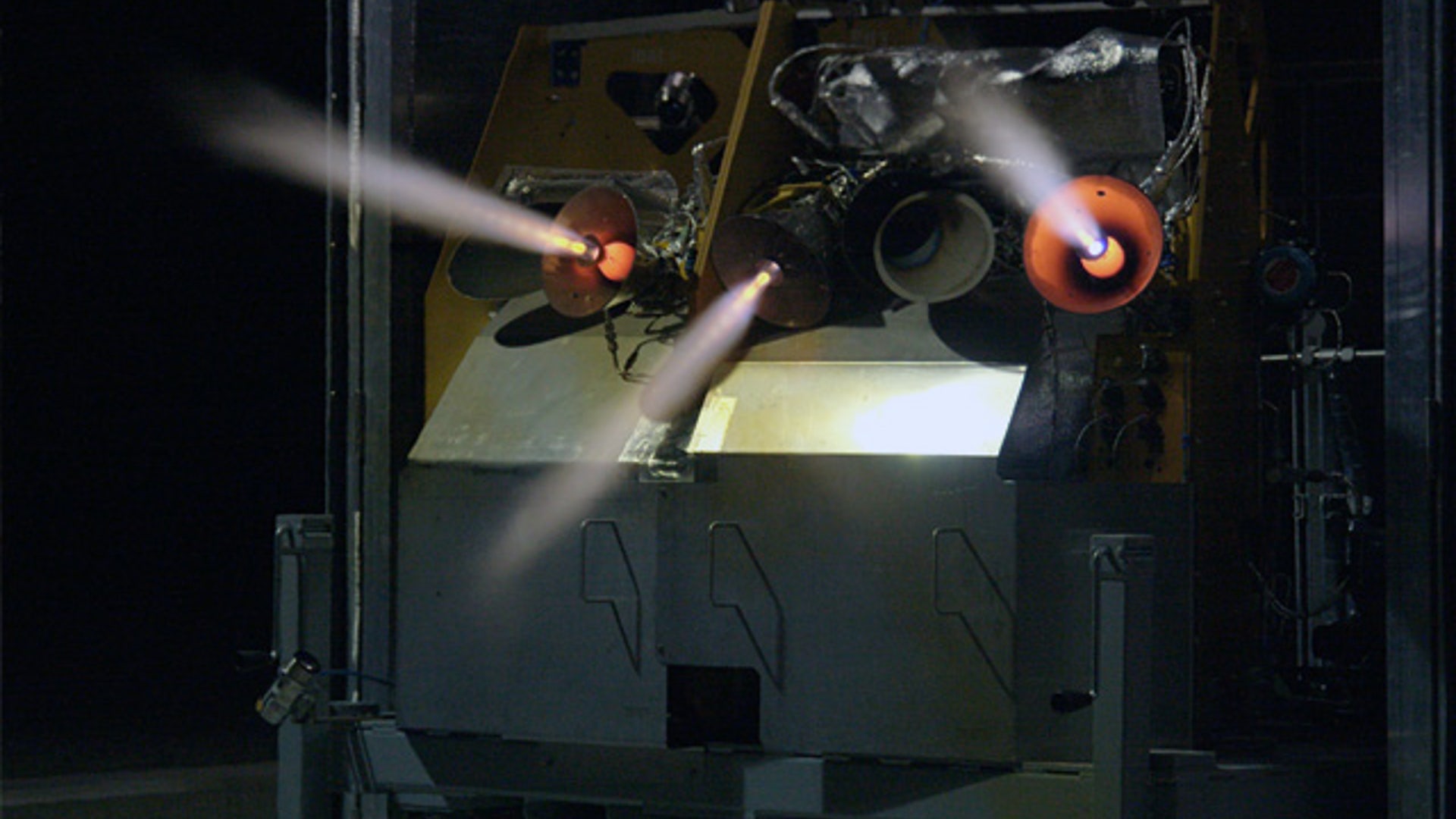 Draco Thrusters