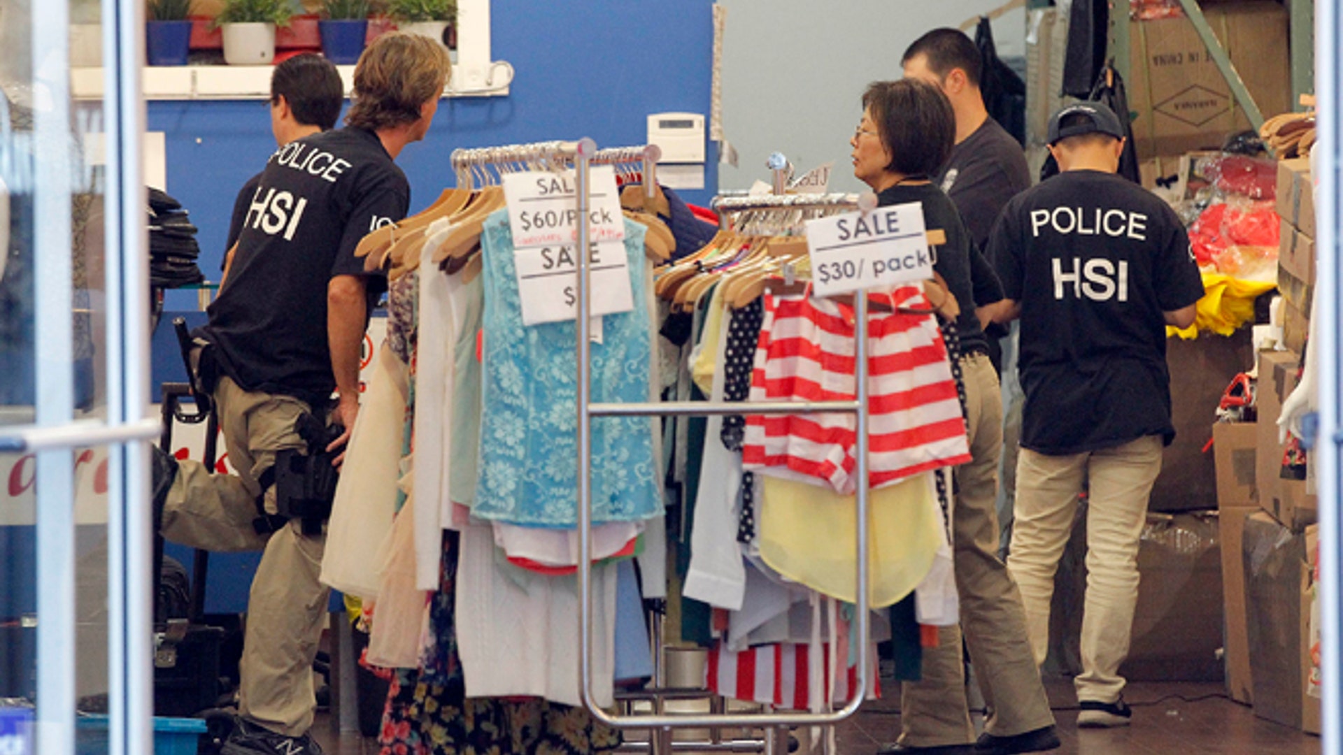 Fashion_District_Raid_4