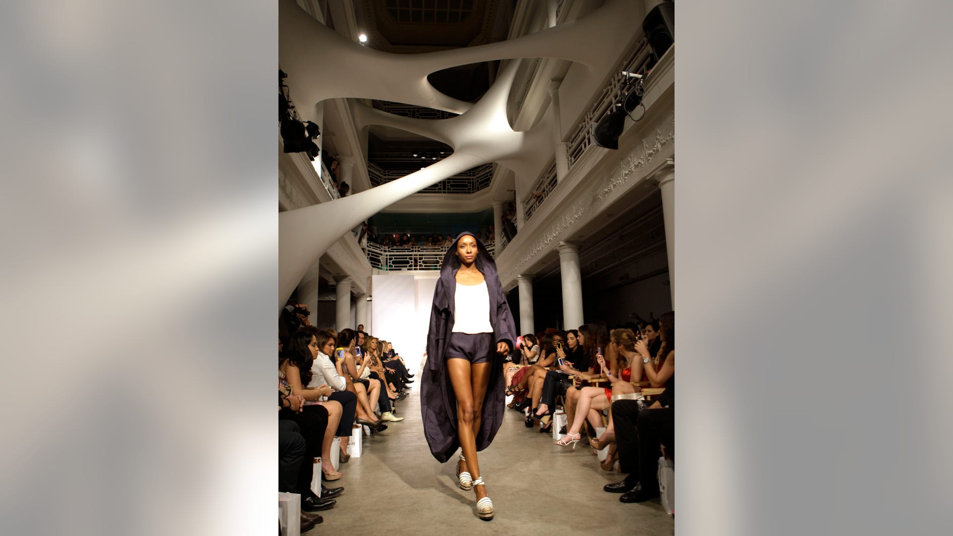 Fashion_Isabel_Toledo_11