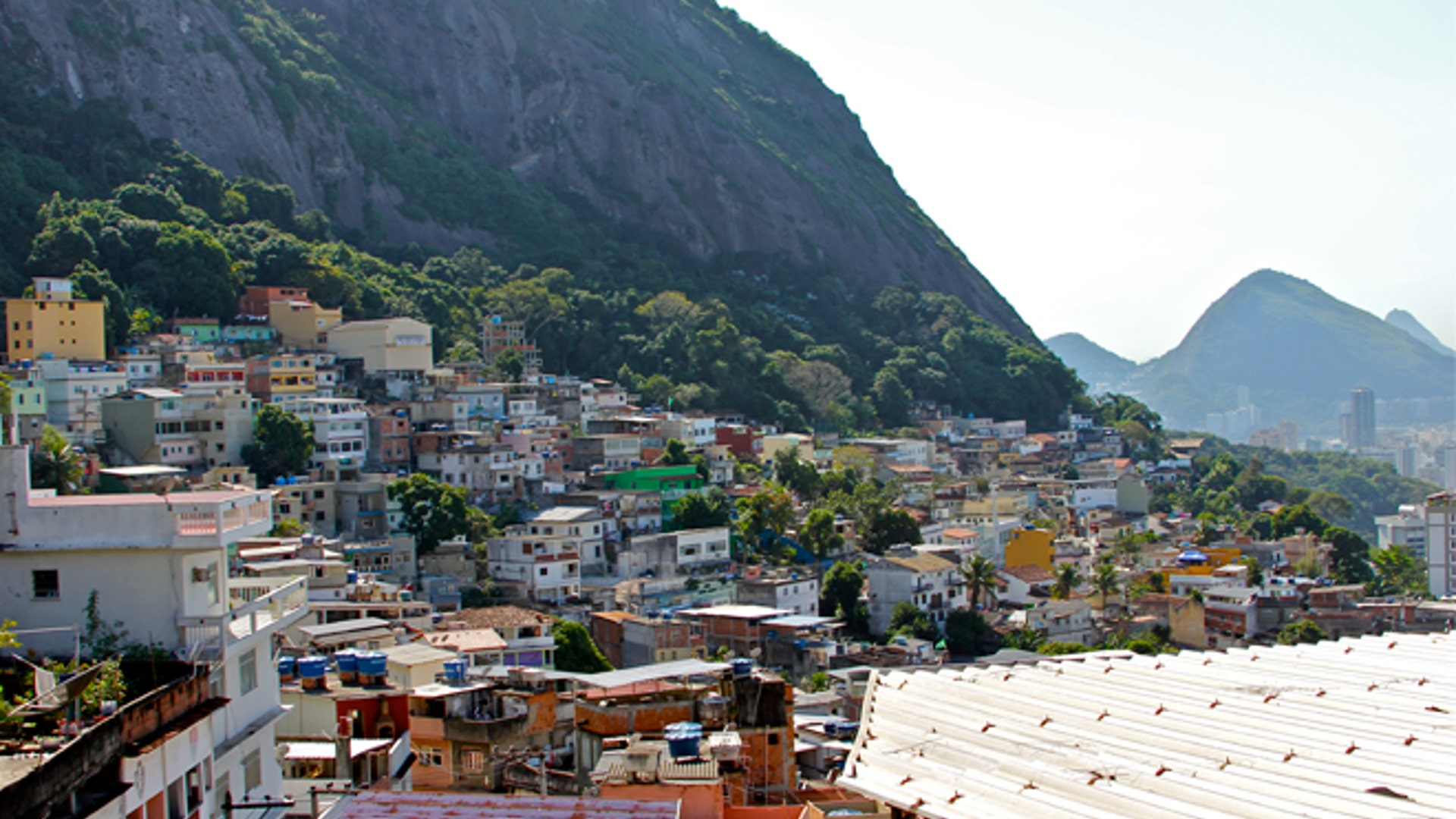 Favela_FNL_7