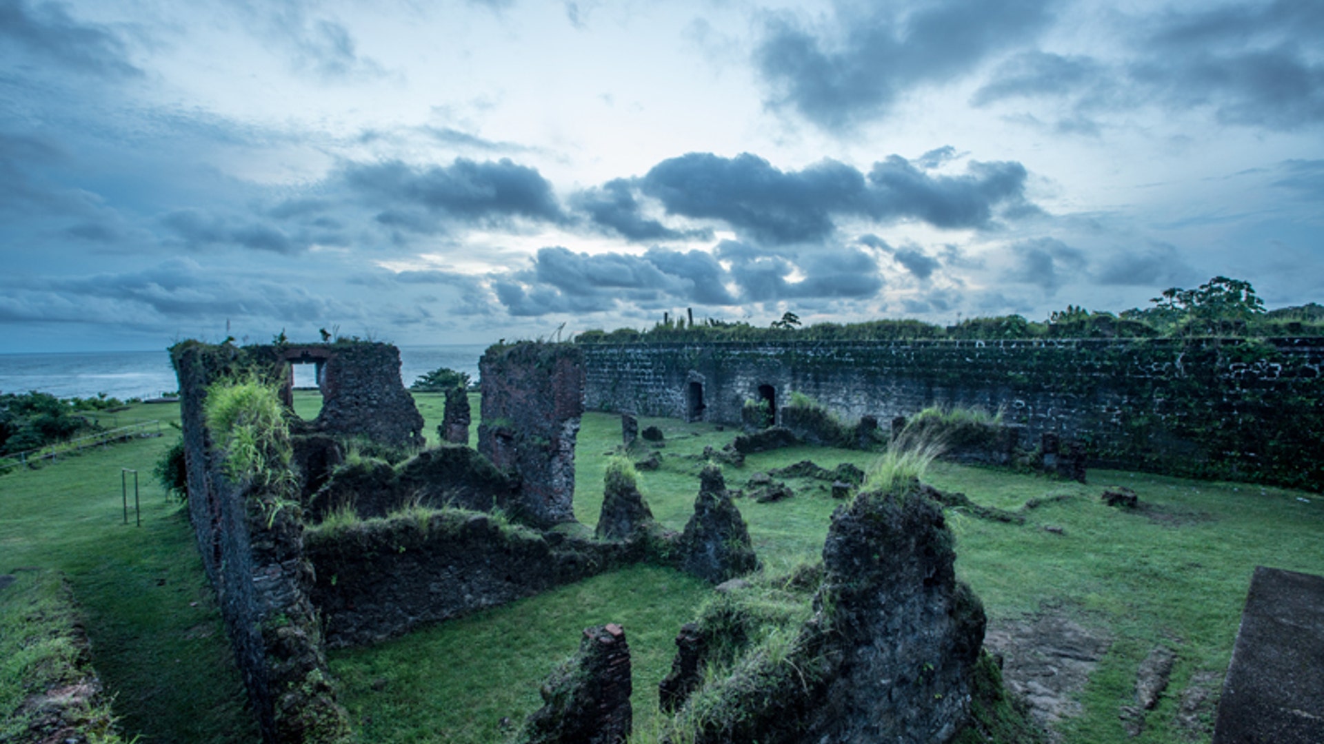 Fort_San_Lorenzo_Wide