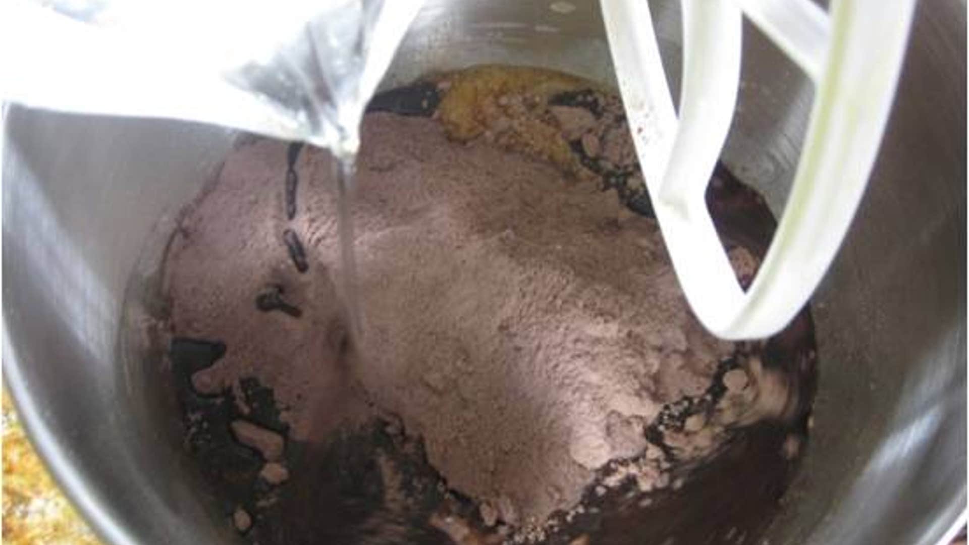 Fruity_Chocolaty_Cake_2