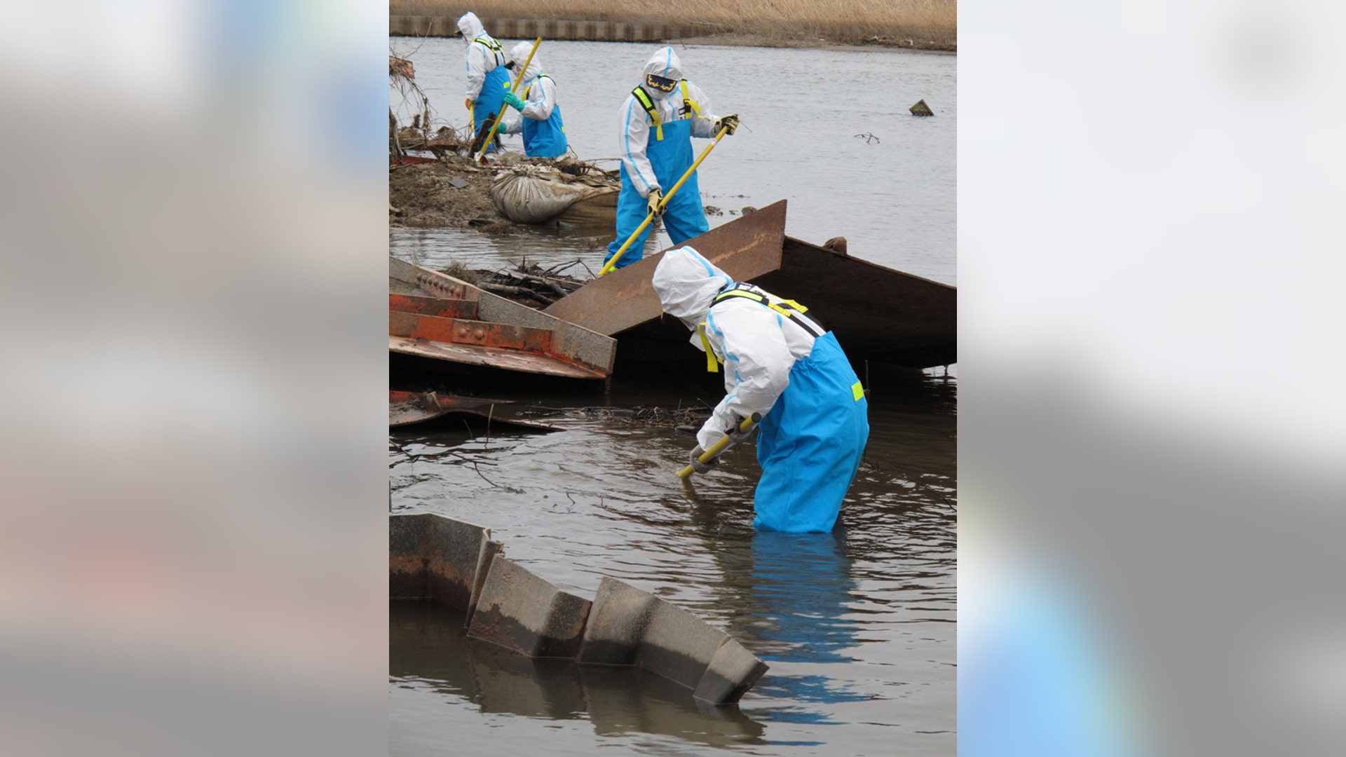 Fukushima_Search_for_the_Dead