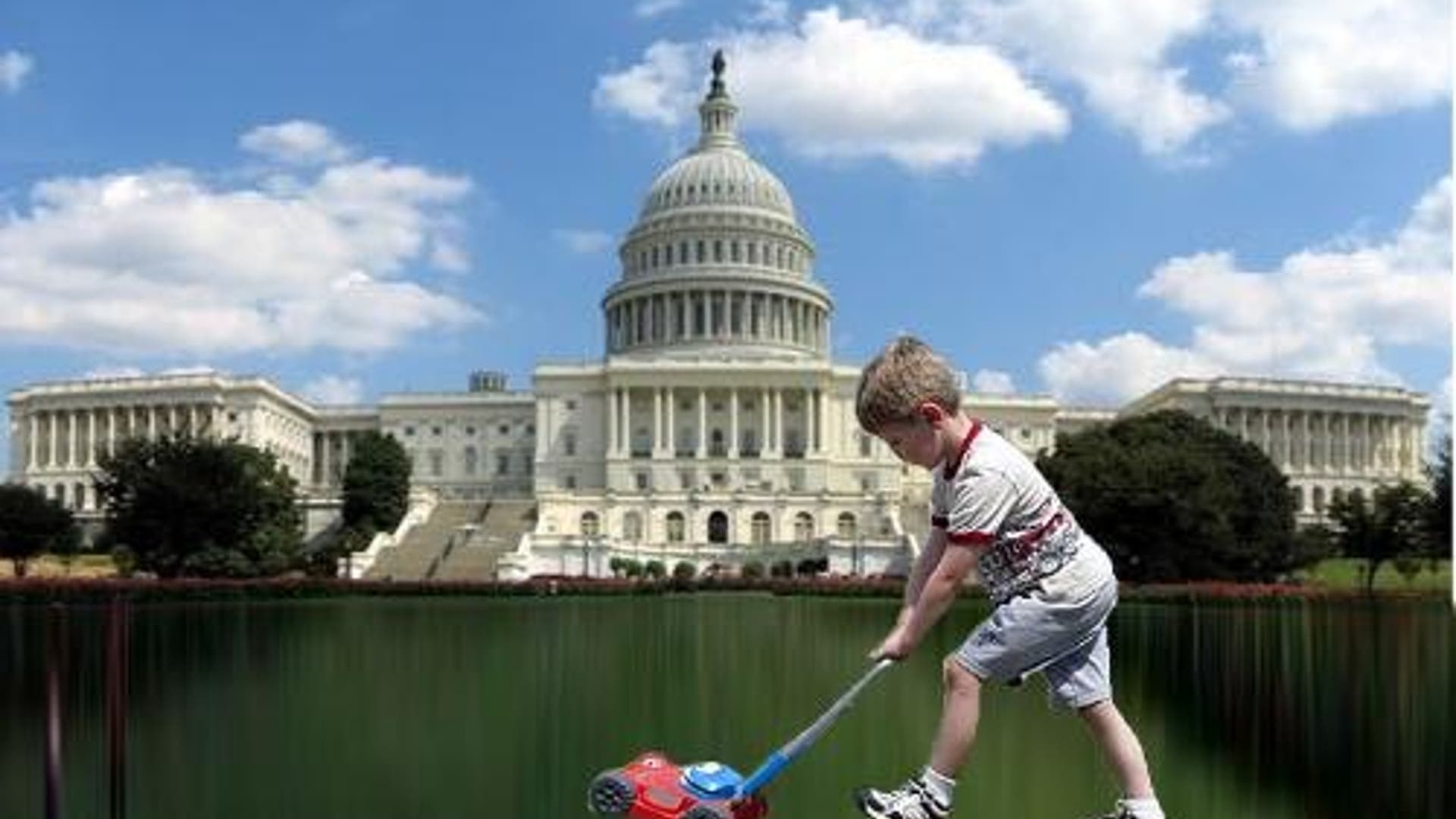 If Congress Took a Pay Cut How Would Lawmakers Survive?