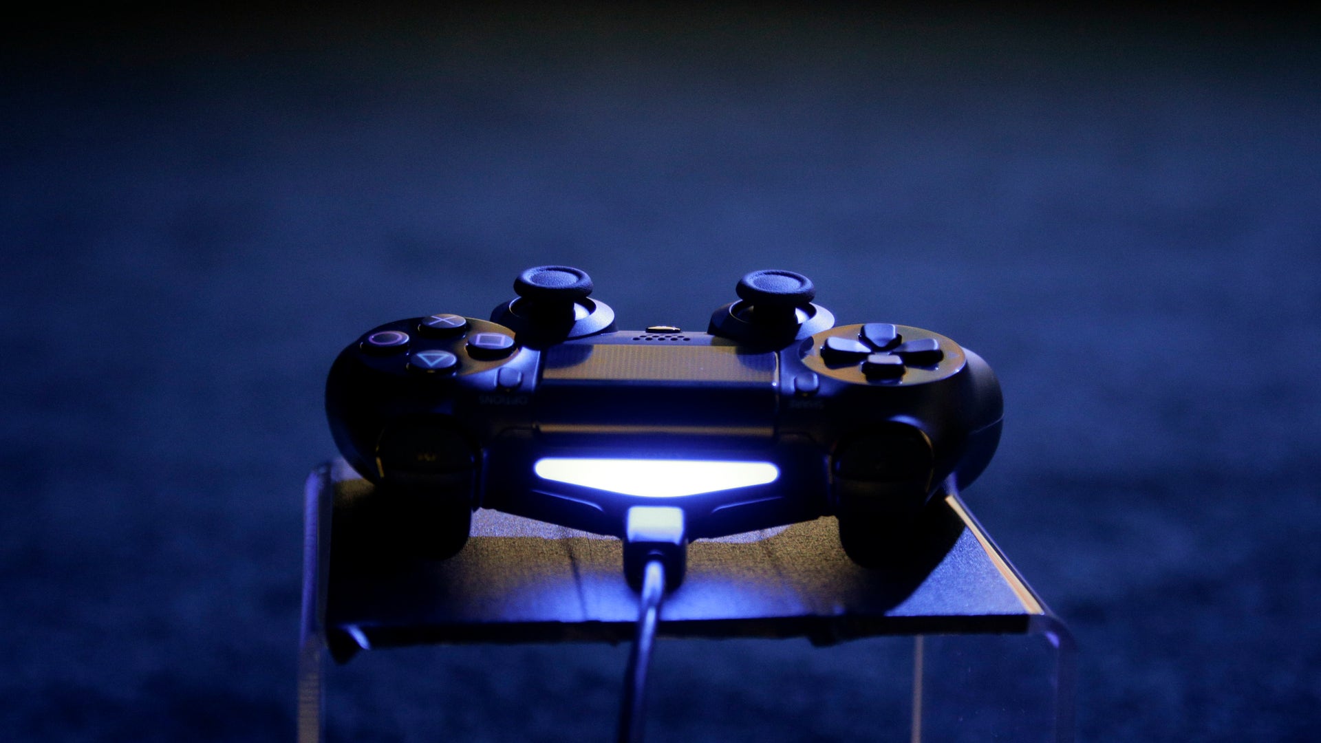 Games_E3_Sony_Garc_2_