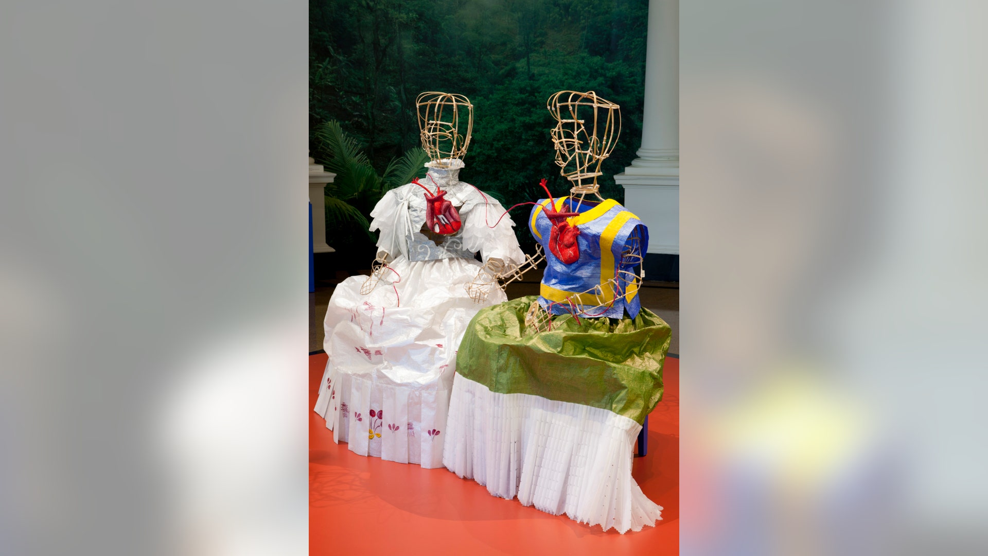 Gardening_Frida_s_Gar_Vros__5_