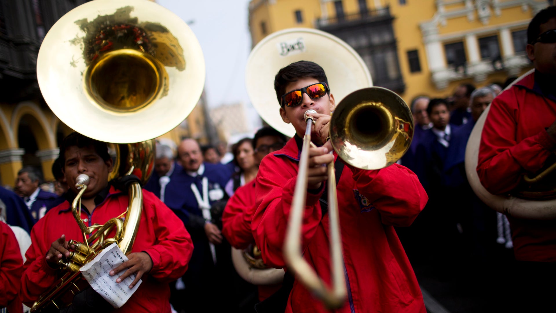 Good_Friday_LatAm__12_