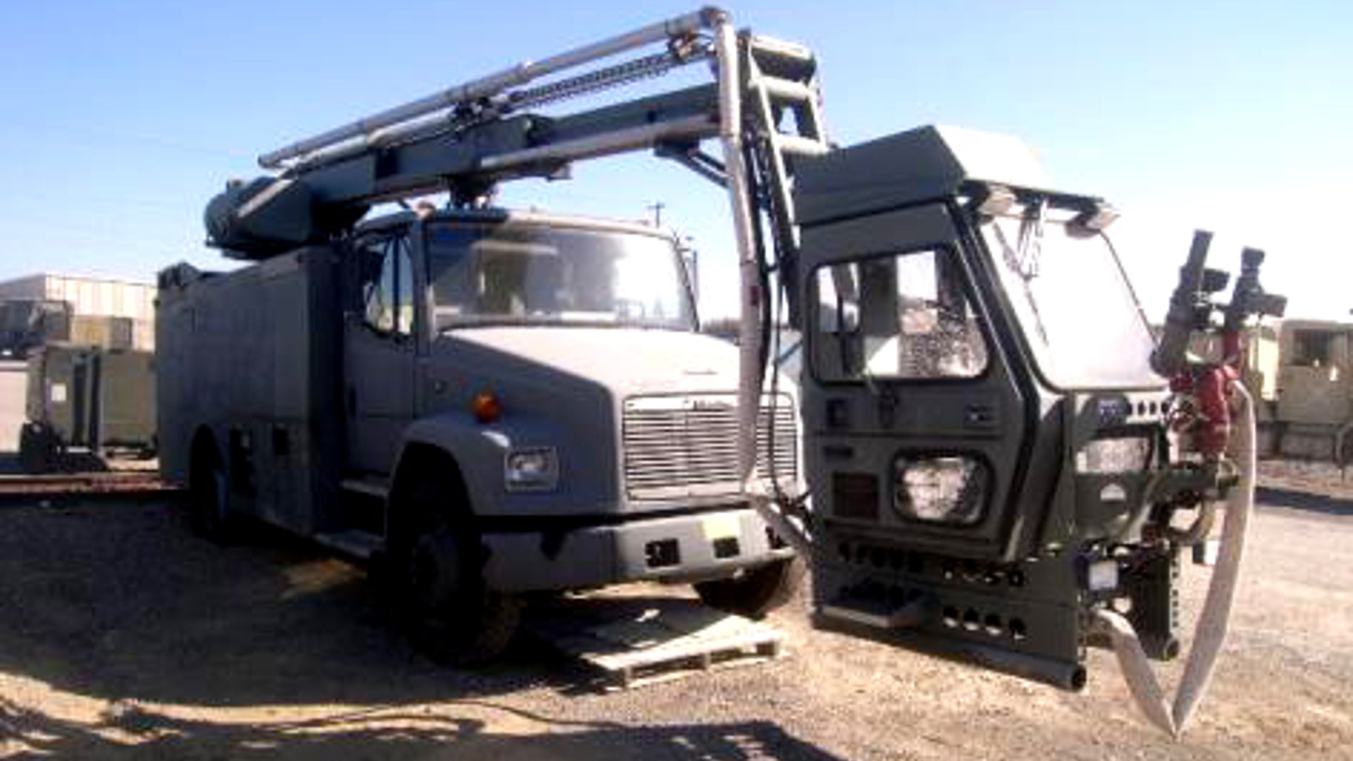 Govt_Auction___Your_Very_Own_Crane_2