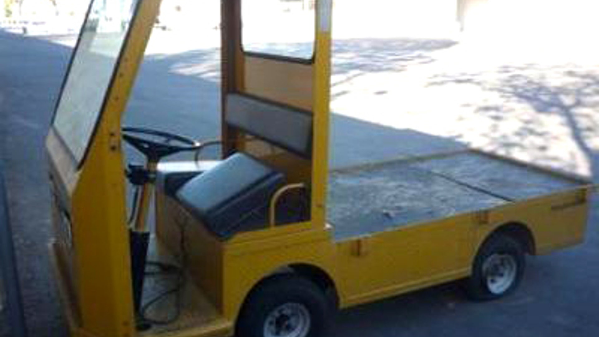 Govt_Auction___pallet_truck