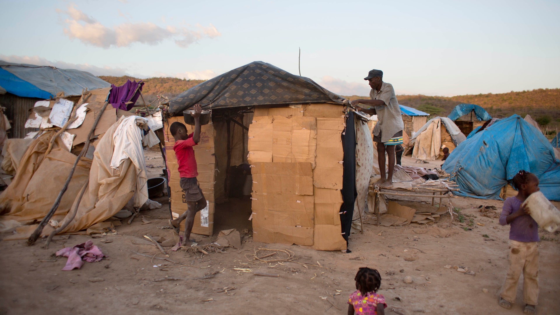 Haiti_at_border__18_