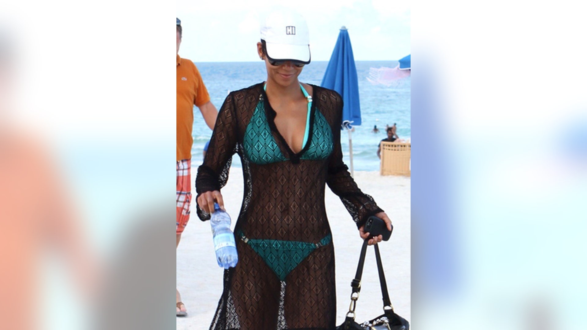 Halle_Berry_skjhgfd