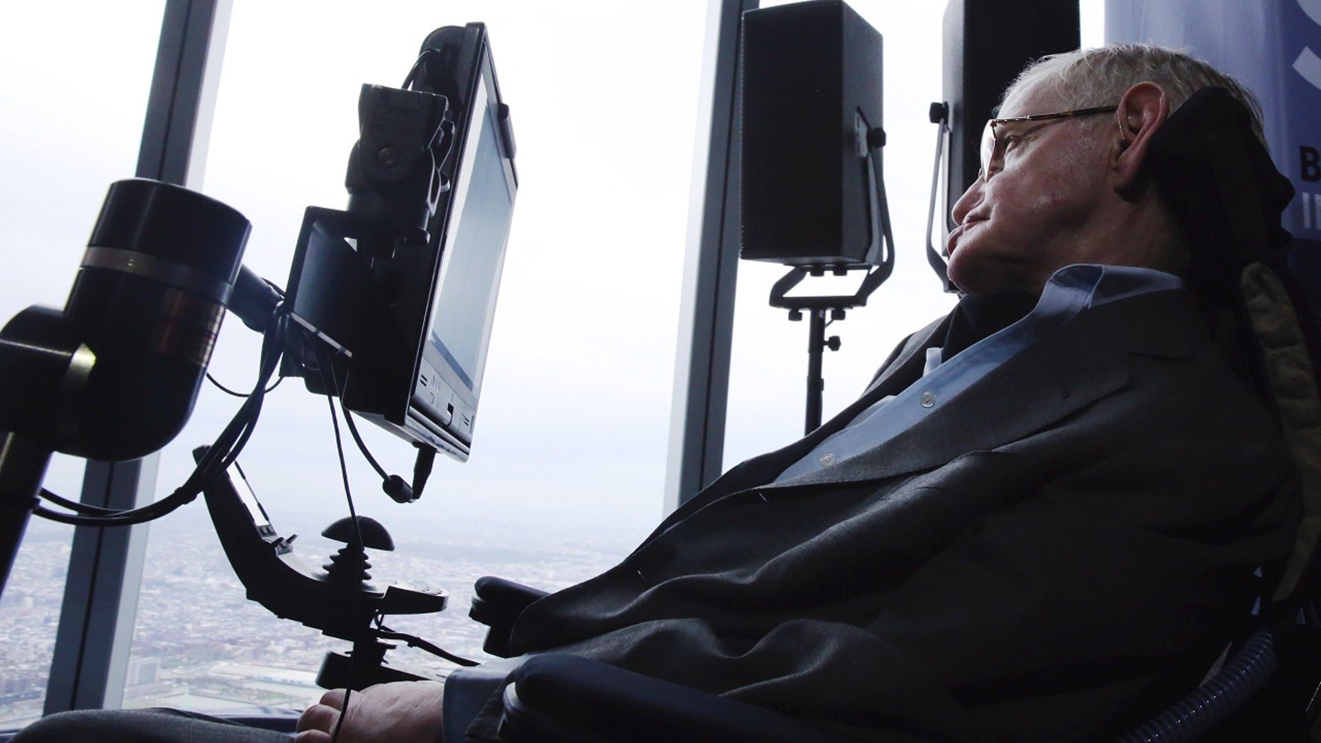 Physicist Stephen Hawking is photographed during an announcement of the Breakthrough Starshot initiative in New York April 12, 2016.