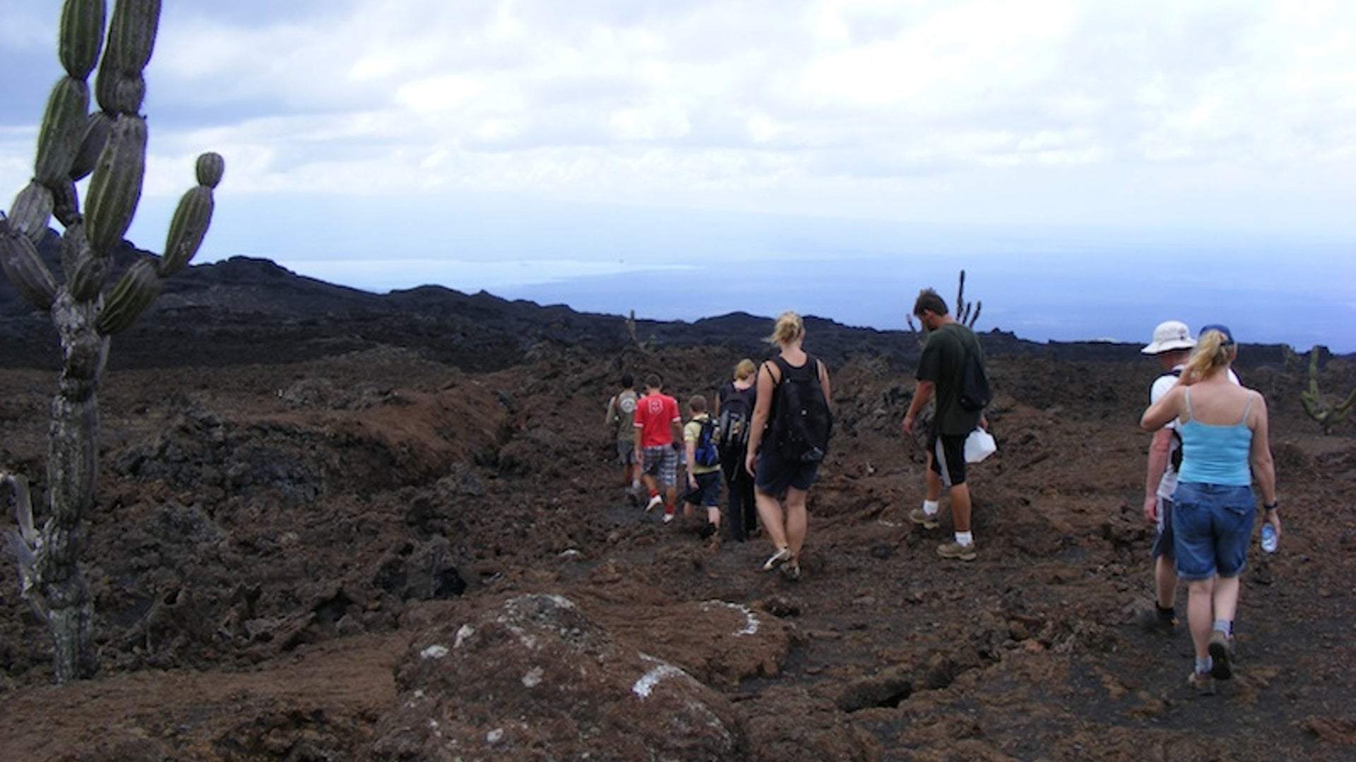 Hiking_in_Galapagos