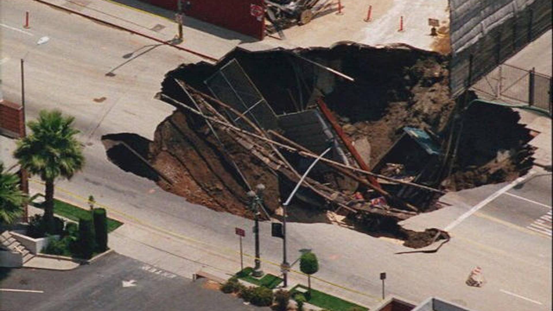 Hollywood_Boulevard_AP