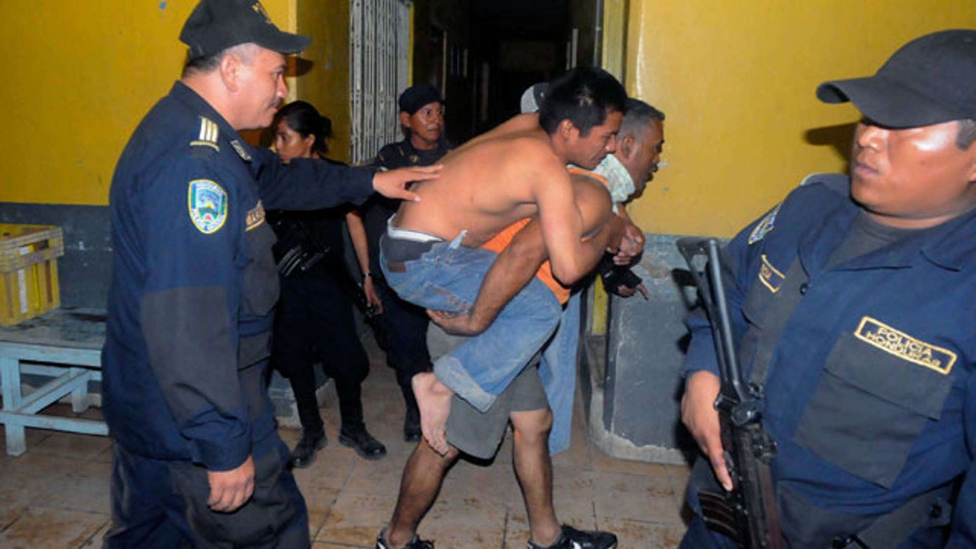 Honduras_Prison_Fire2