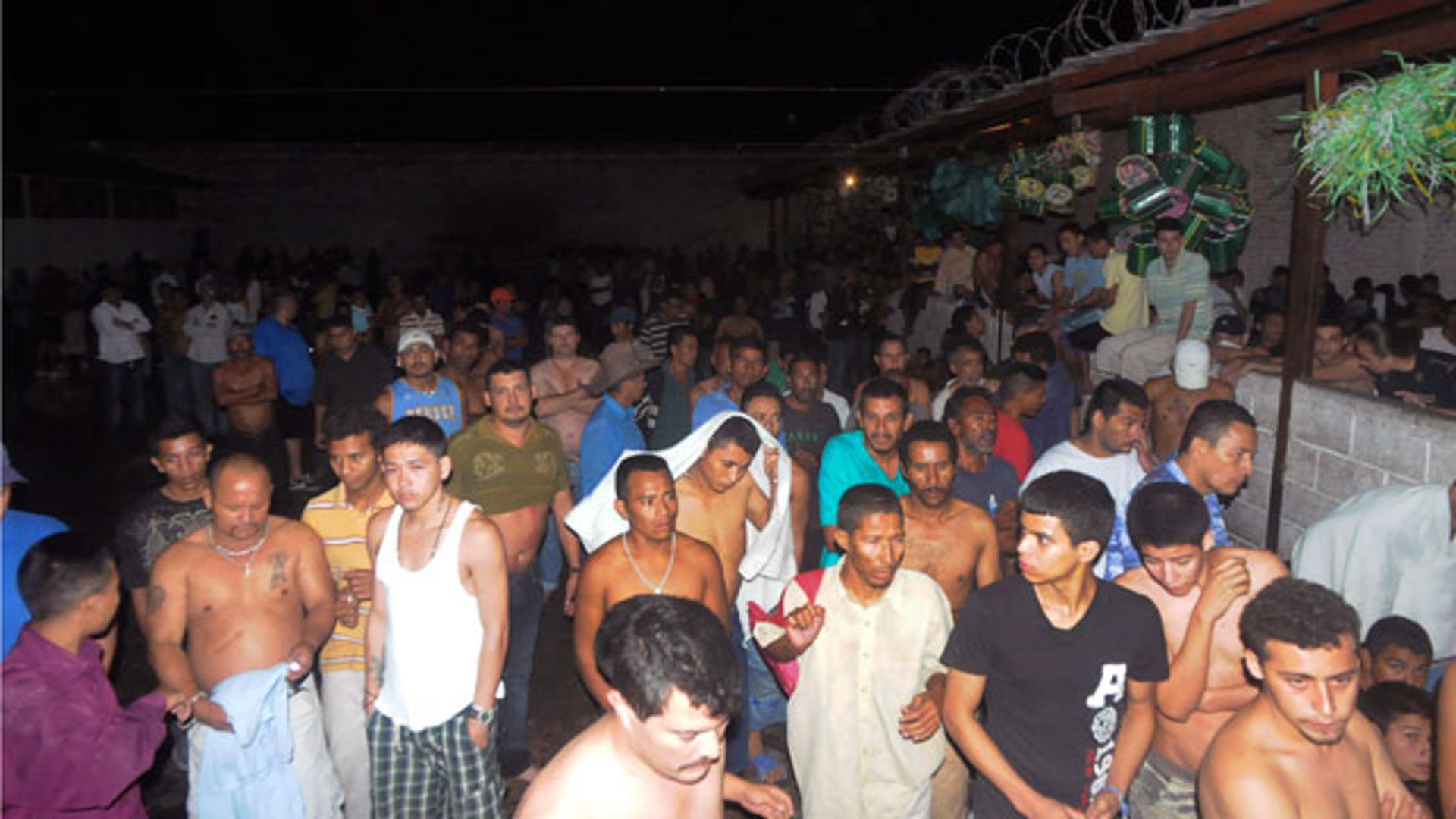 Honduras_Prison_Fire3