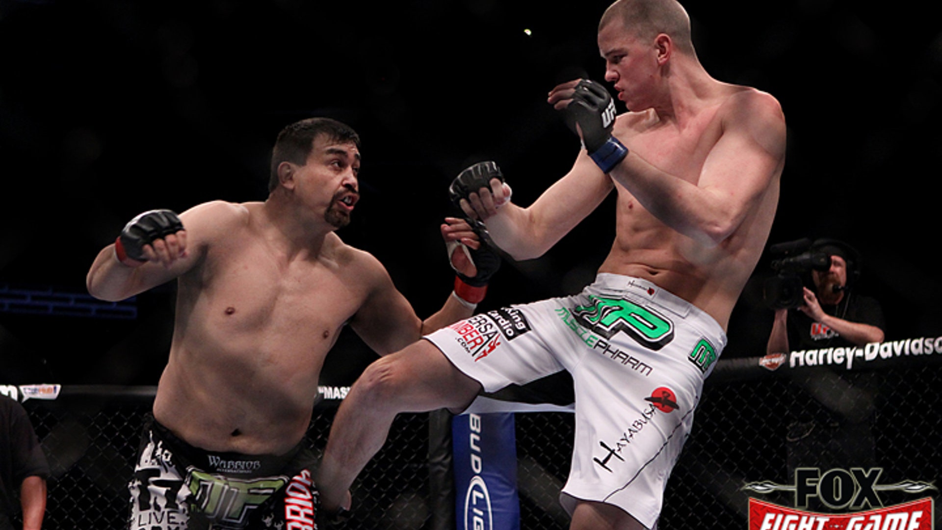 UFC 107: Struve vs. Buentello