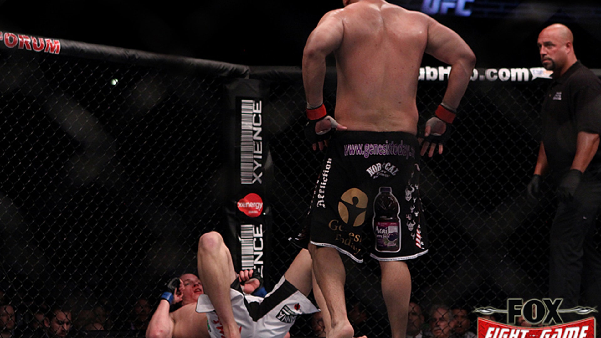 UFC 107: Struve vs. Buentello