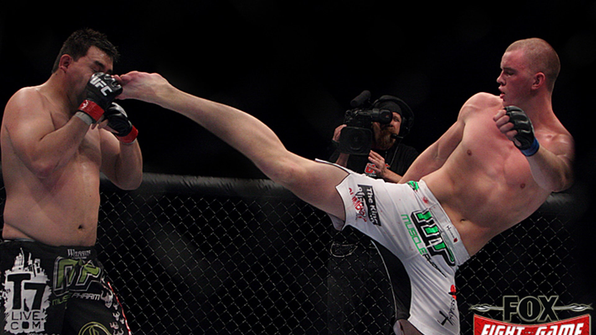 UFC 107: Struve vs. Buentello