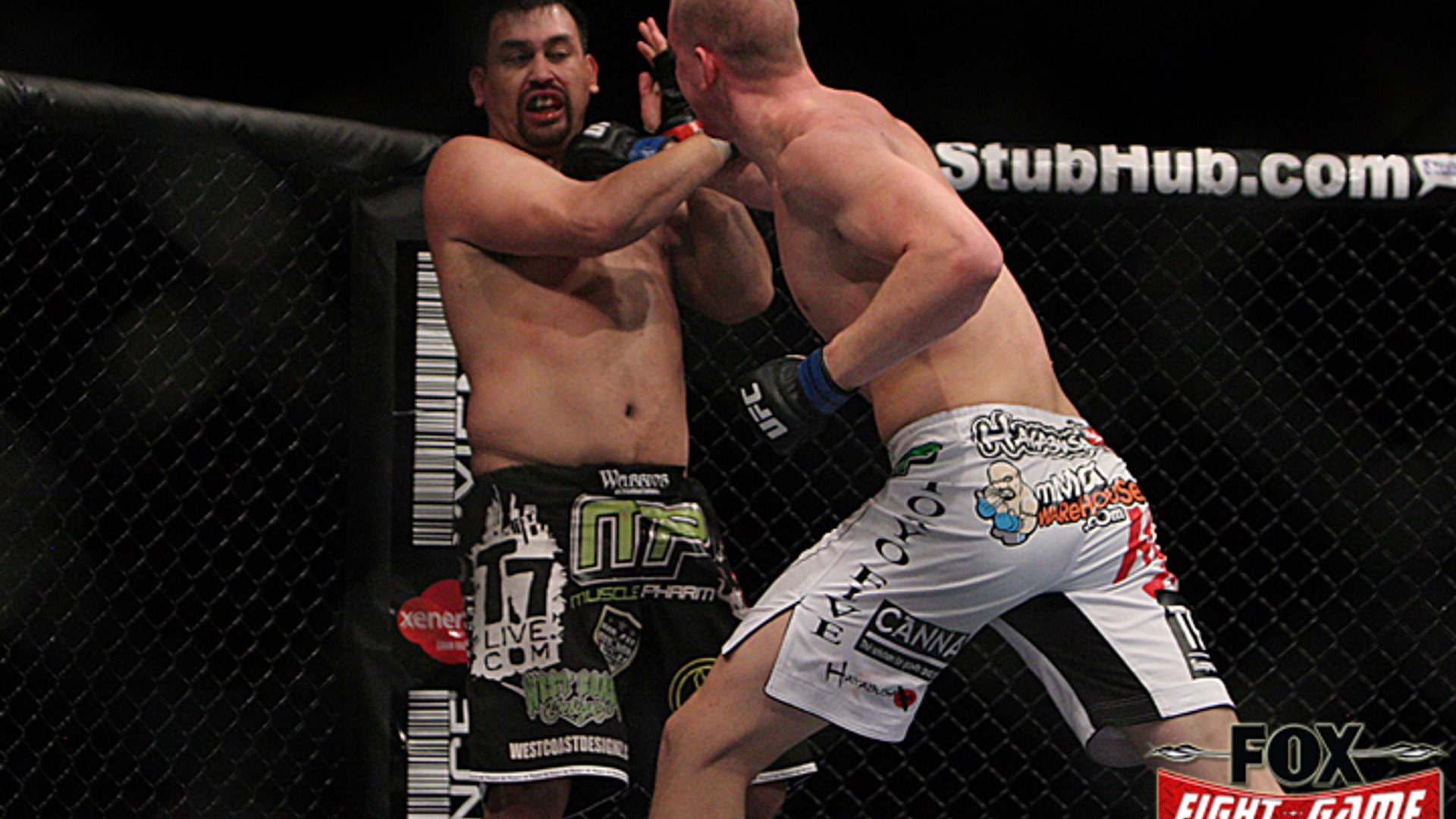 UFC 107: Struve vs. Buentello