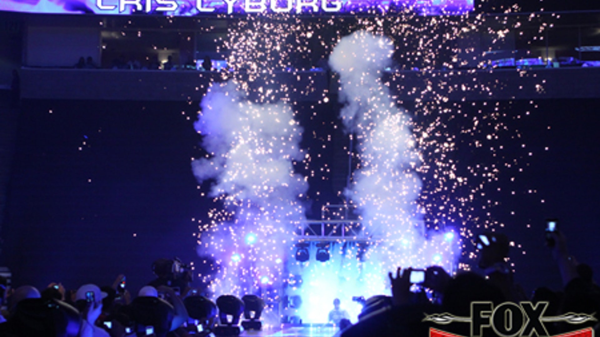 Strikeforce-Cyborg Enters Arena