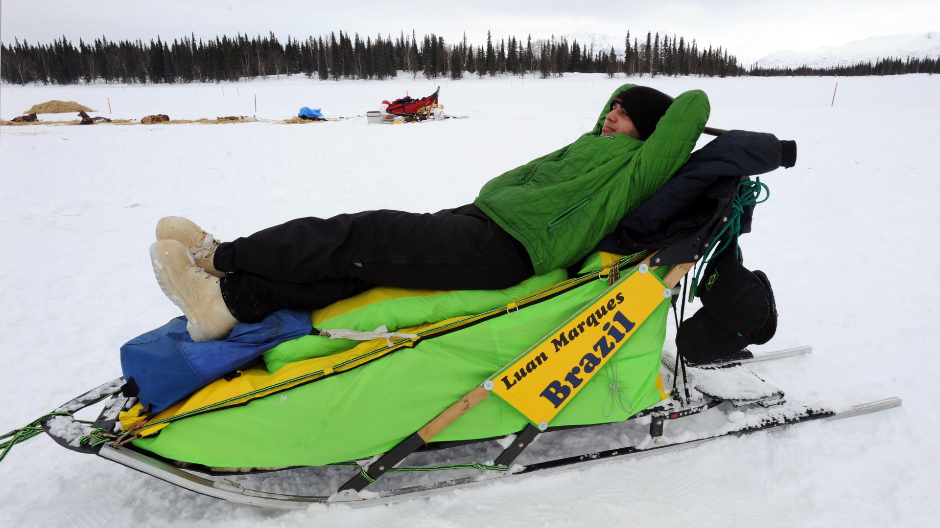 Iditarod_Sled_Dog_Rac_Hein_4_