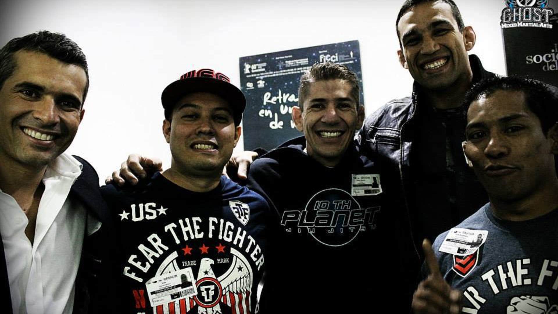 Irvin_Rey_with_hat_Fredy_Serrano