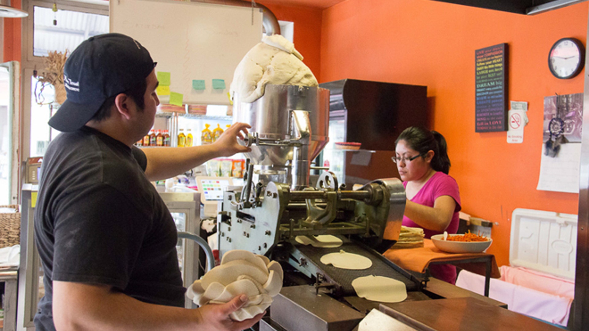 Italian_Market_Latino_14