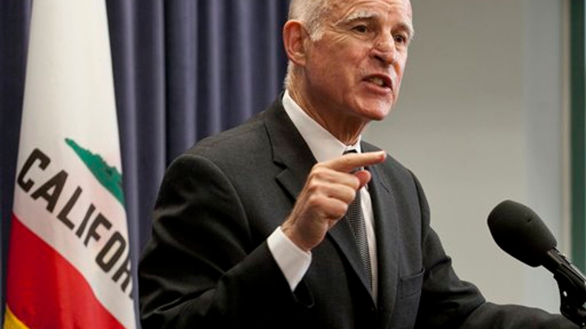 JERRY_BROWN_PORTRAIT