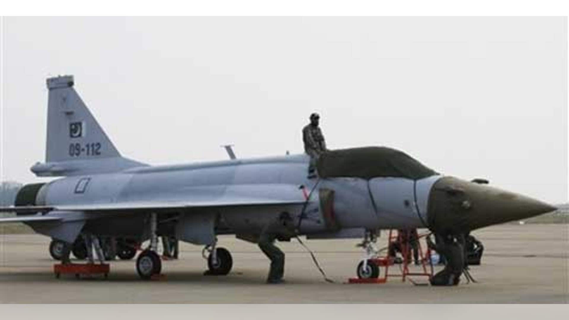 JF_17Fighter__AP_