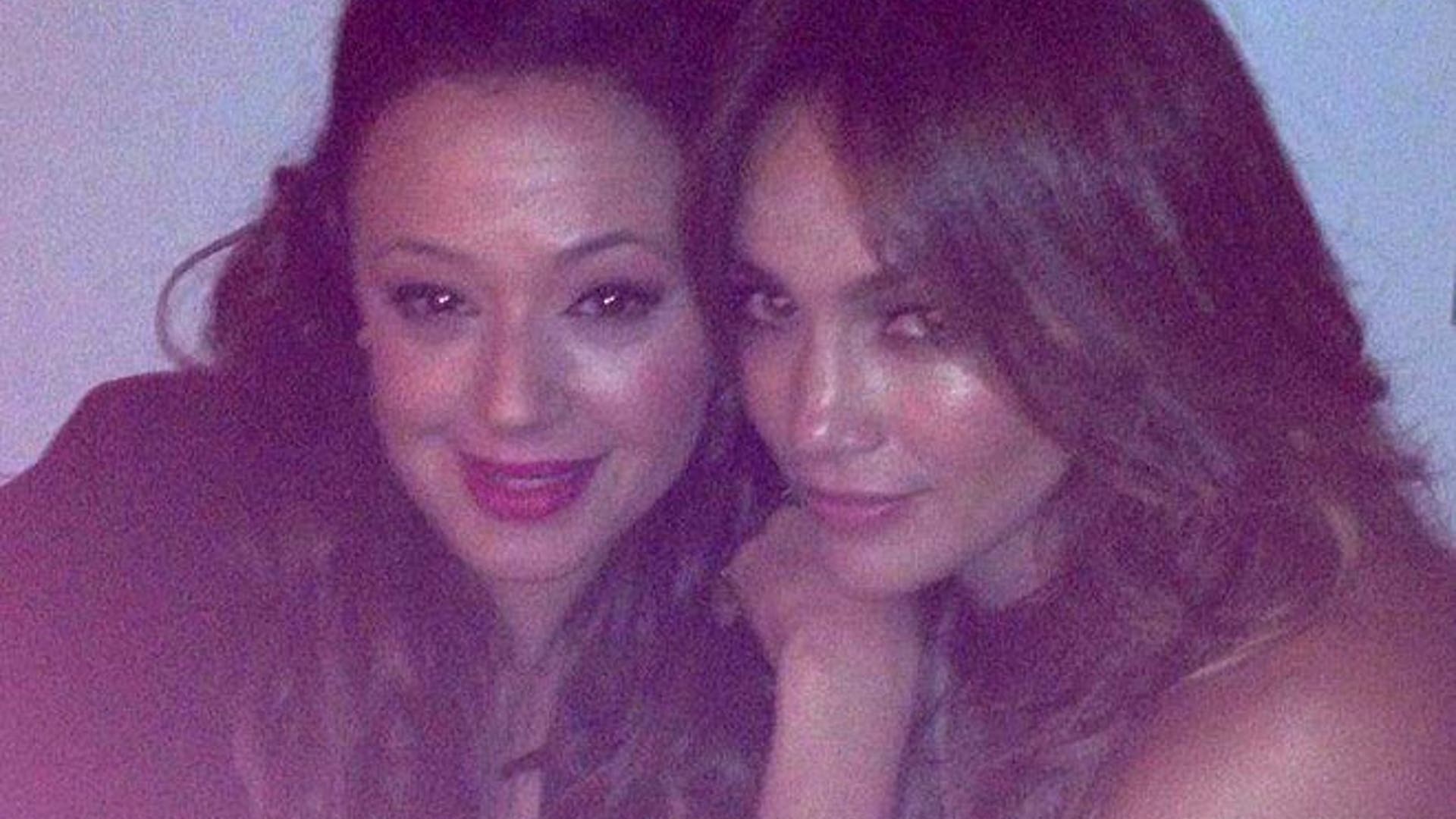 JLo_and_Leah_Remini