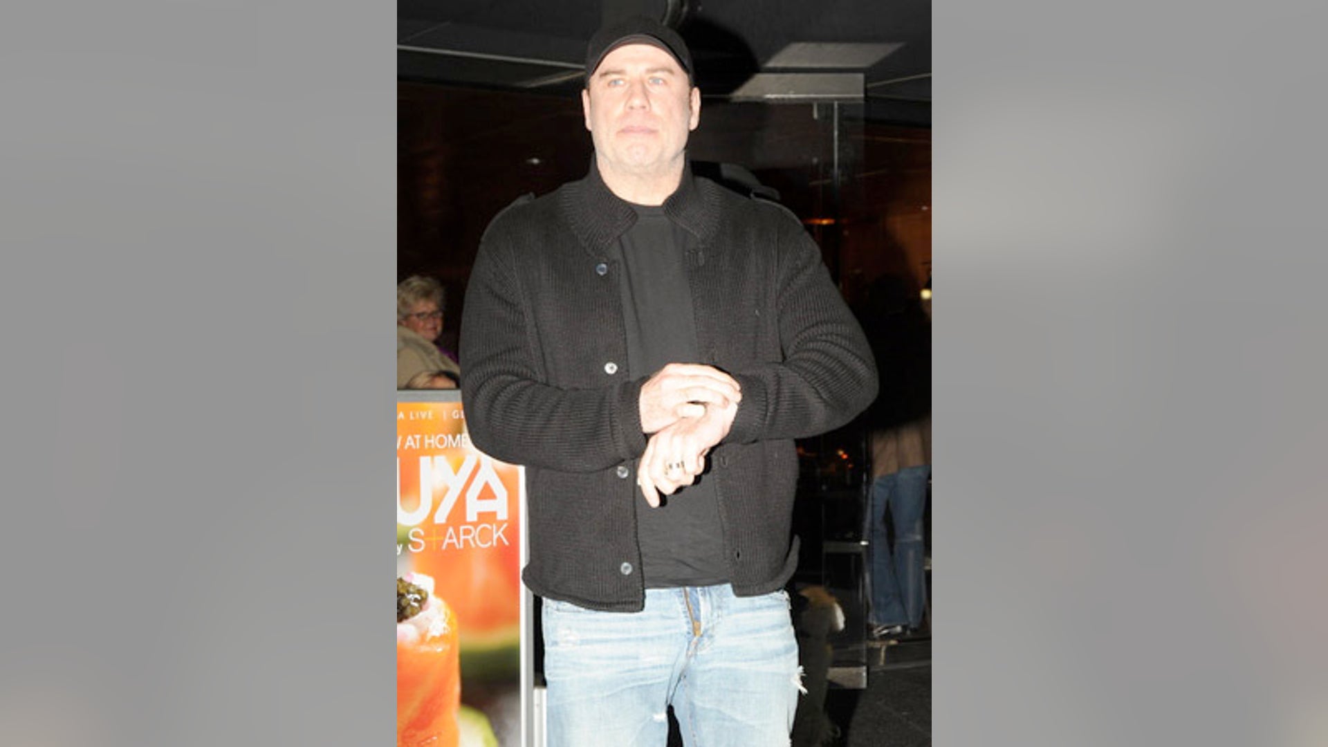 John_Travolta_Zipper