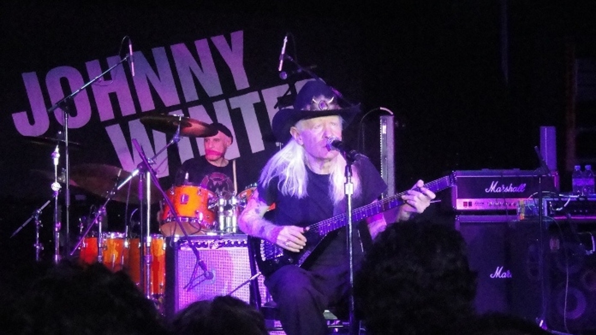 Johnny_Winter_Studio_B