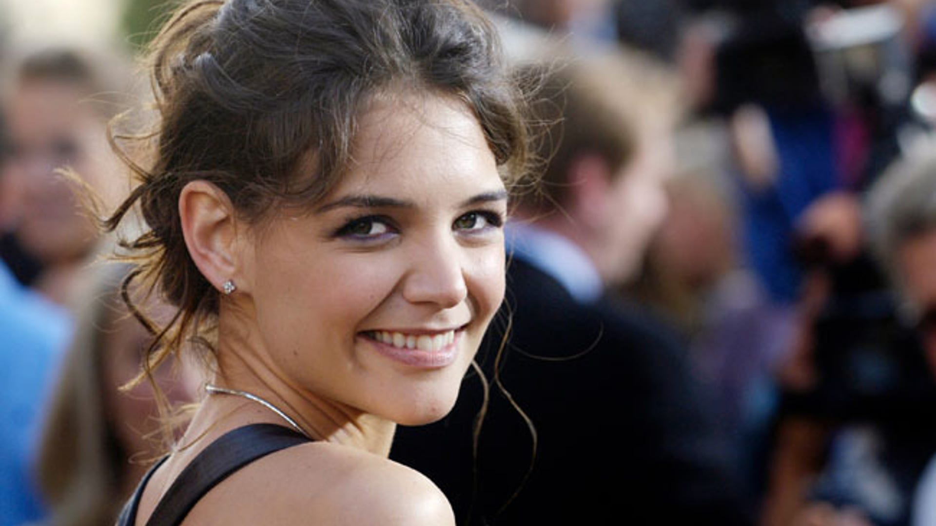 Katie_Holmes_in_The_Gift