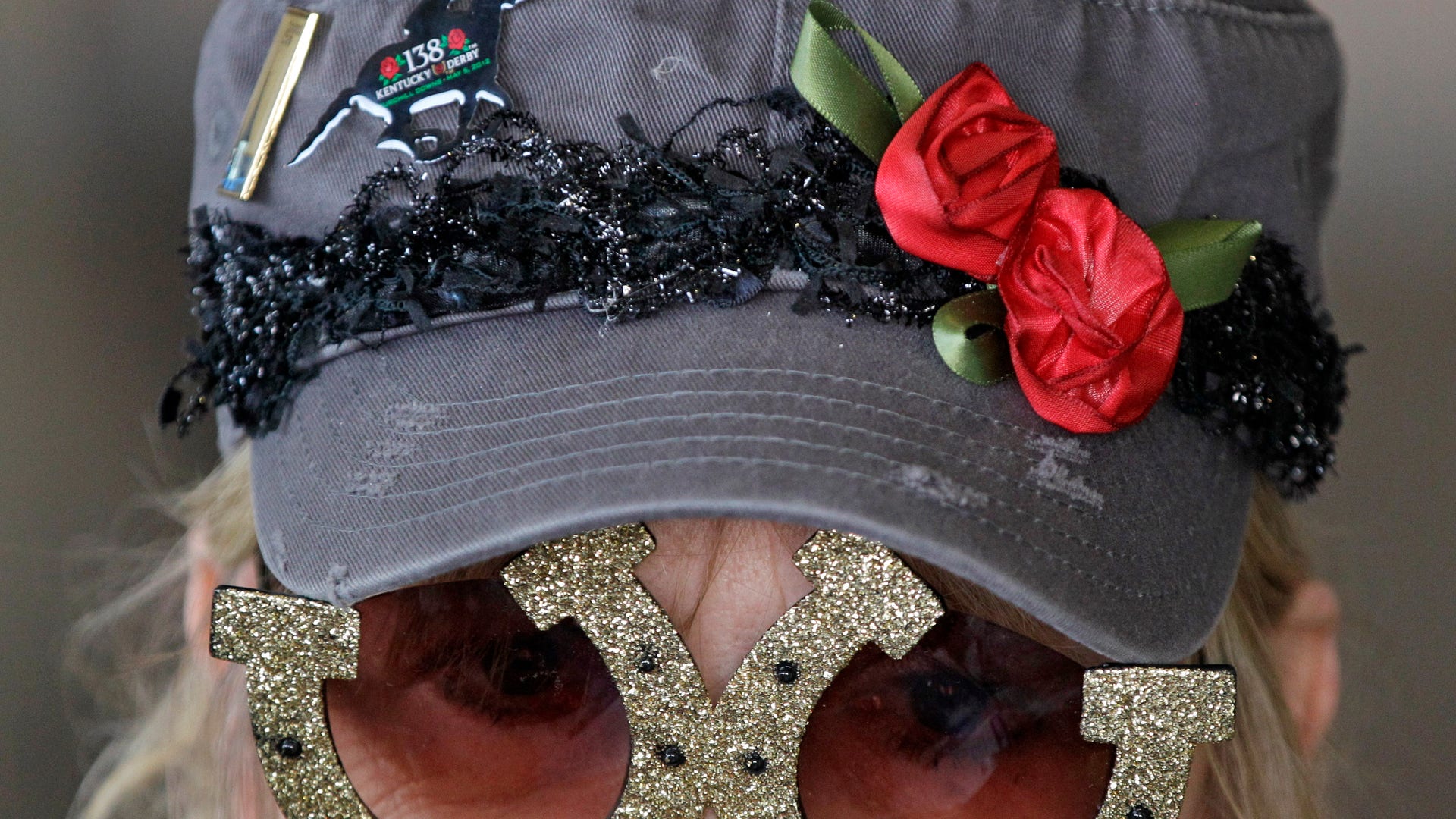 Kentucky_Derby_Horse__Pata_4_