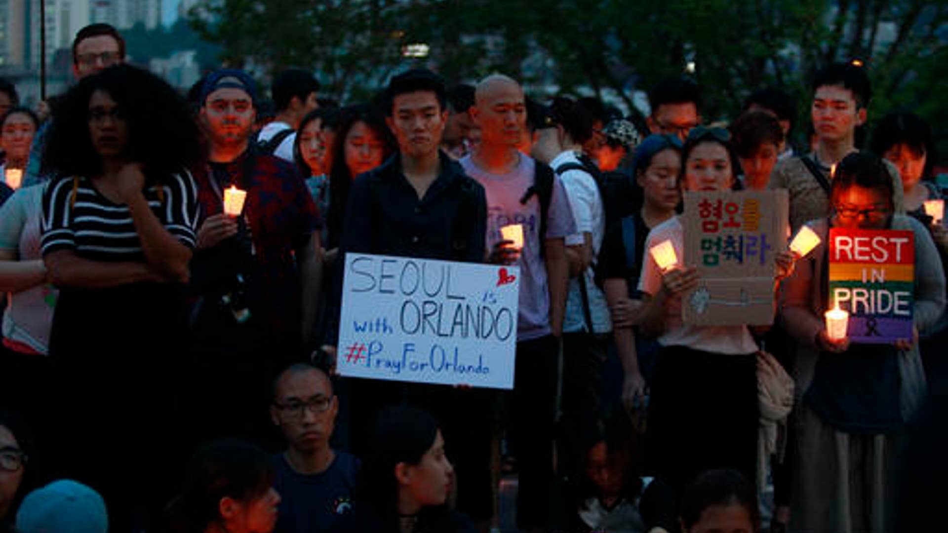 Korea_mourning_Orlando