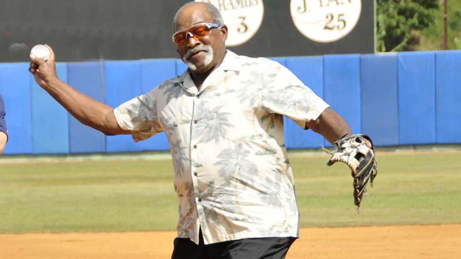 LUIS TIANT_2