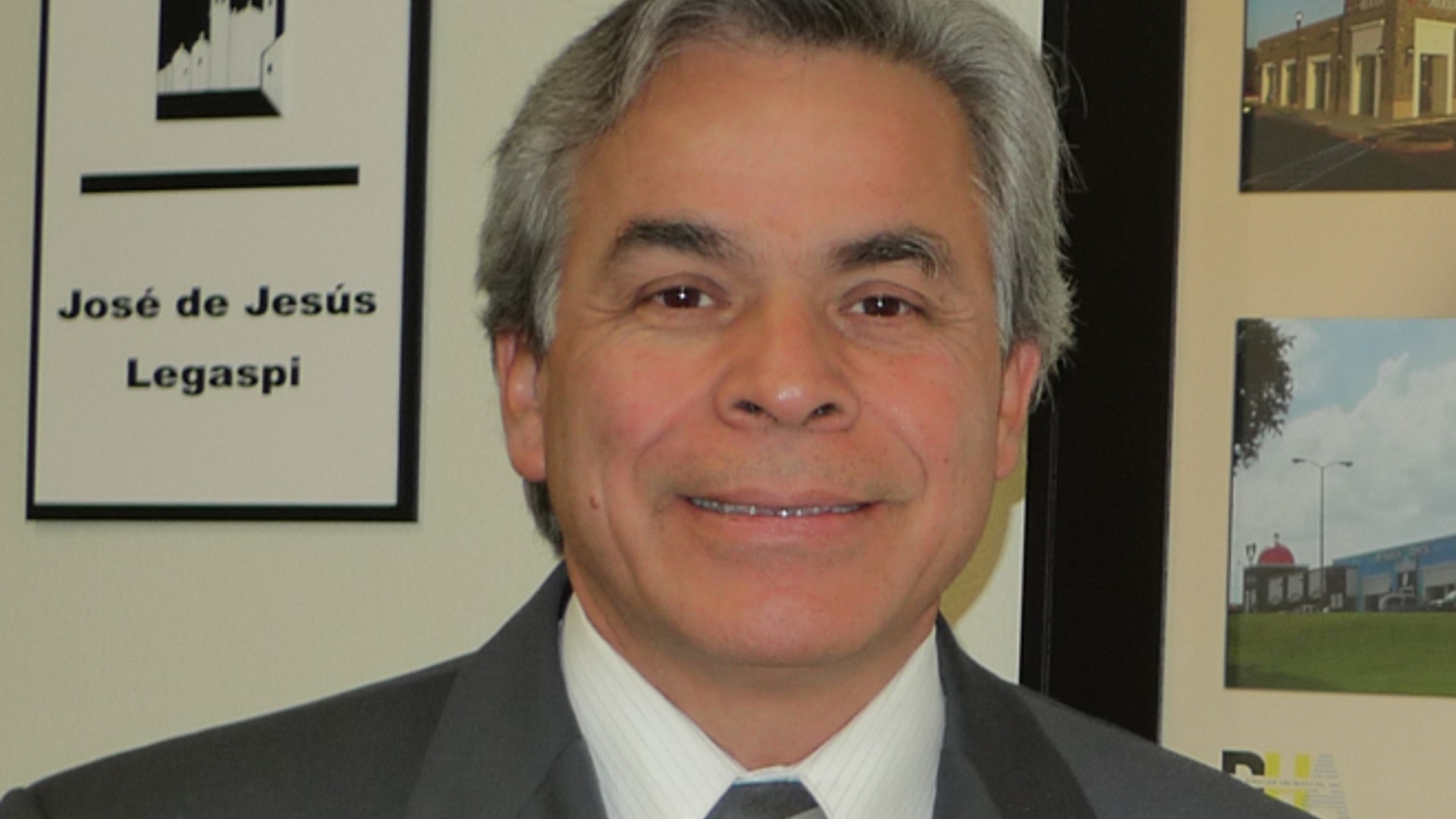 Legaspi_Portrait_Top