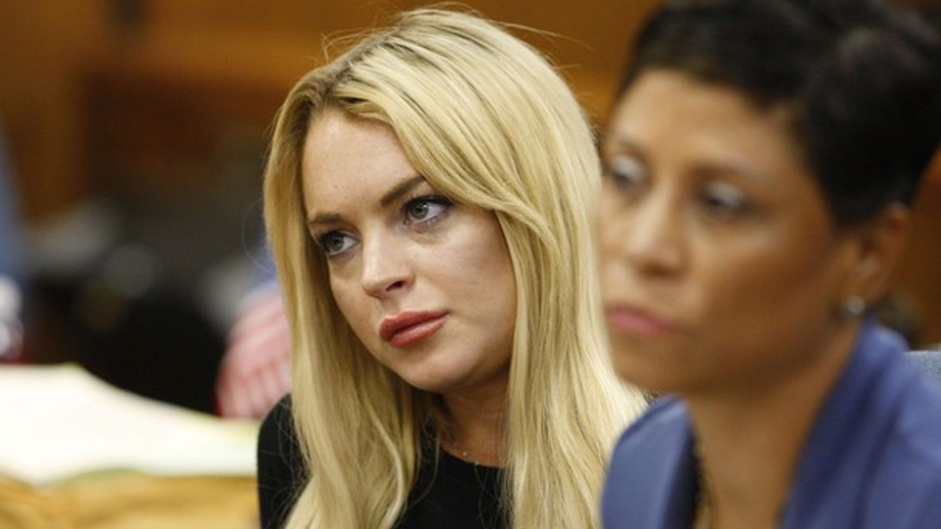 Lindsay Pays Attention