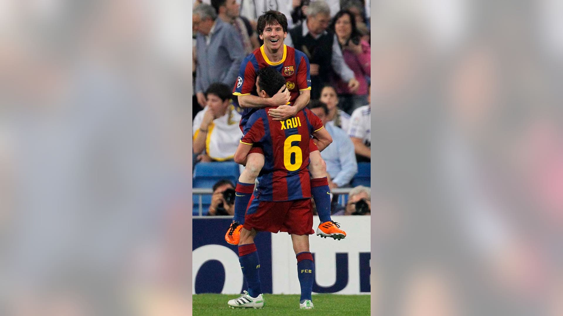 Lionel Messi 9 4282011