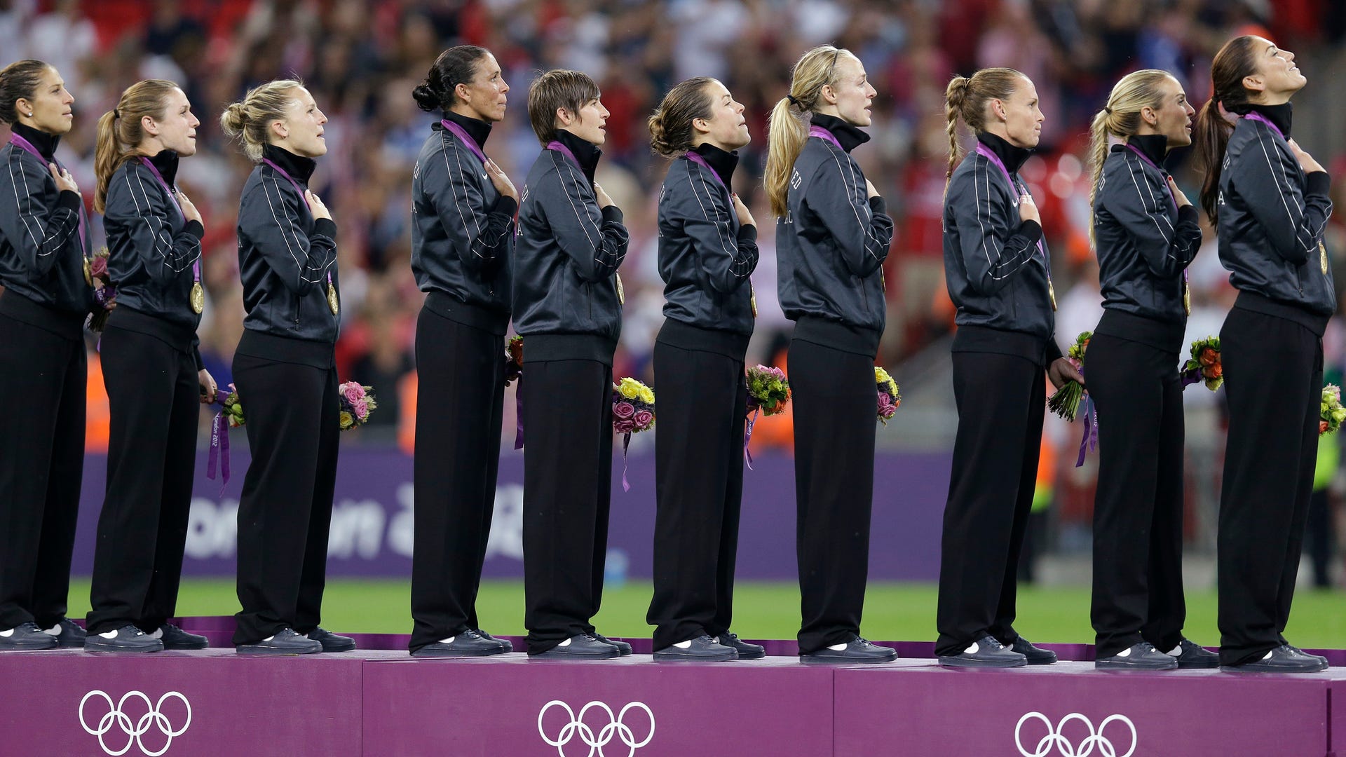 London_Olympics_Socce_Carr_21_