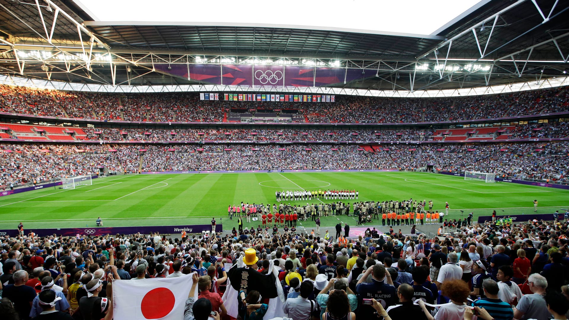 London_Olympics_Socce_Carr_3_