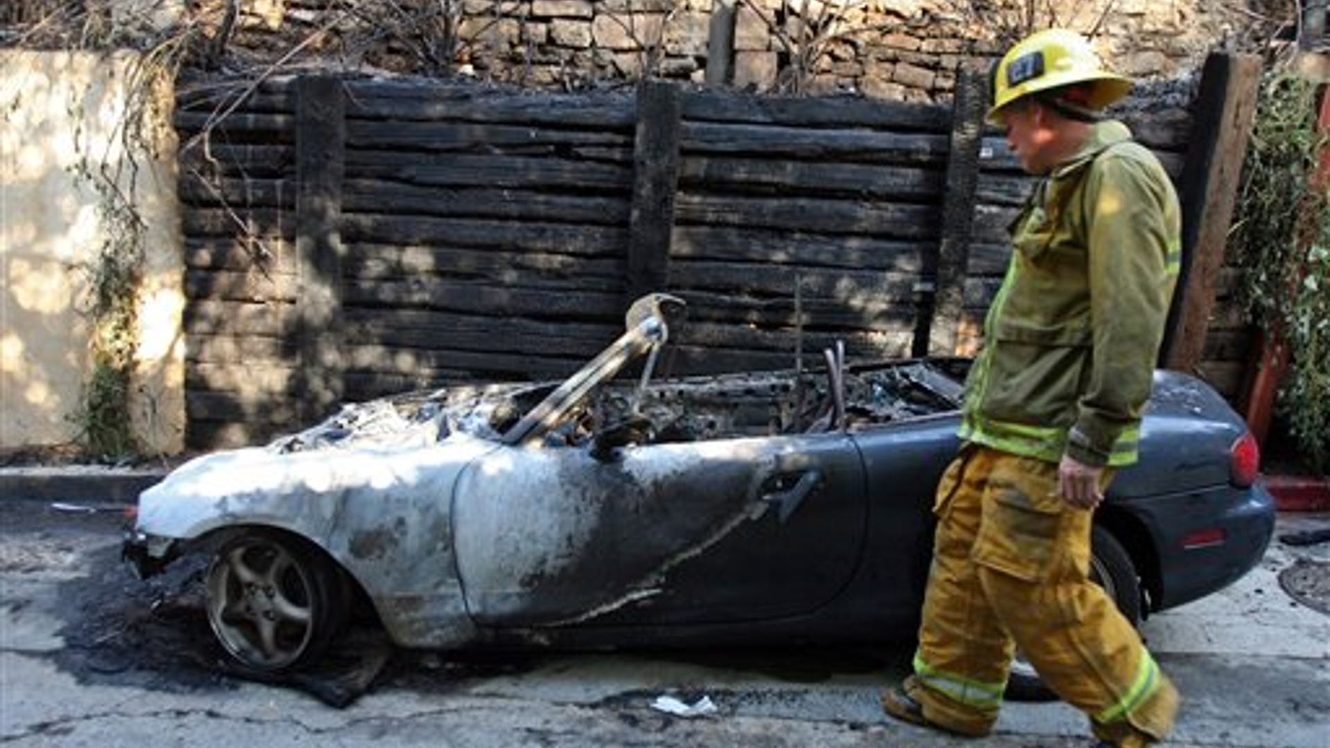 Los_Angeles_Arson__6_