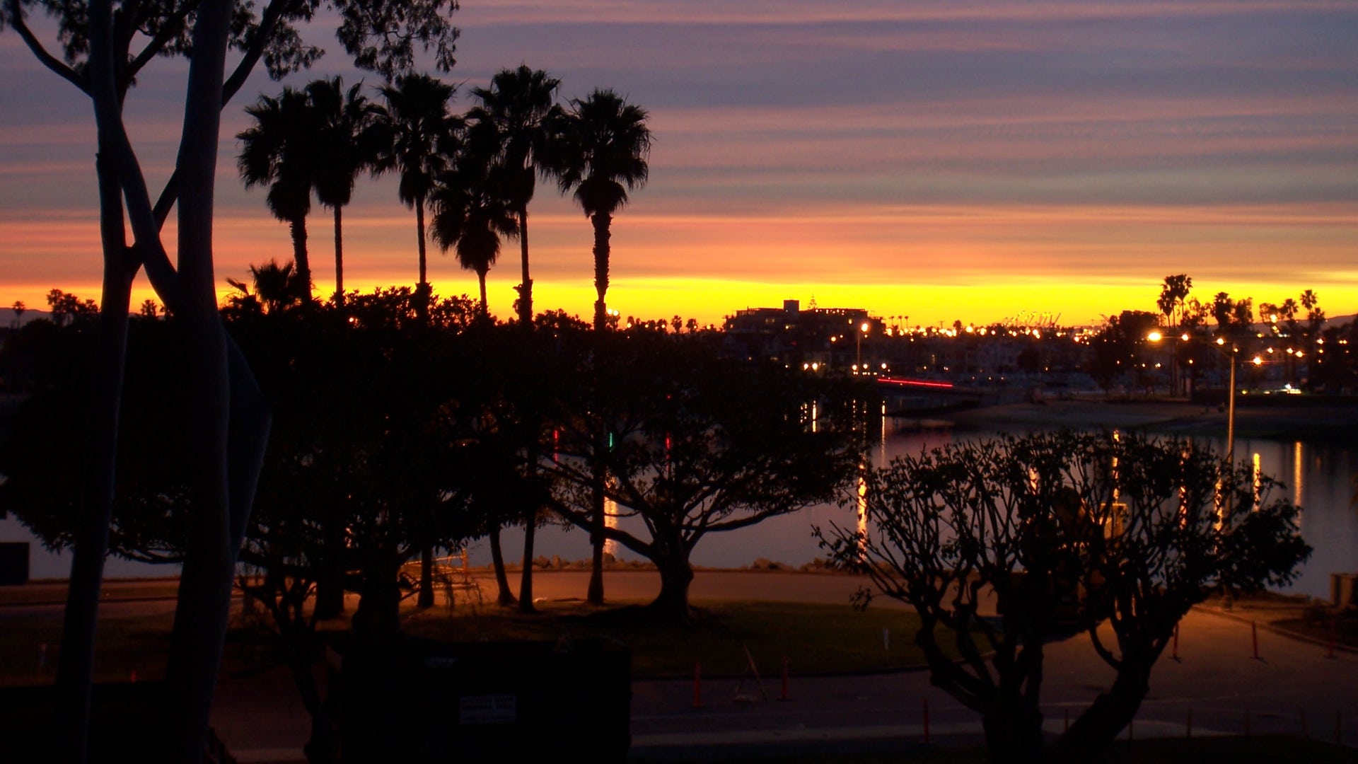 Marina__CA_Photo_2_by_rodenburg_via_panoramio