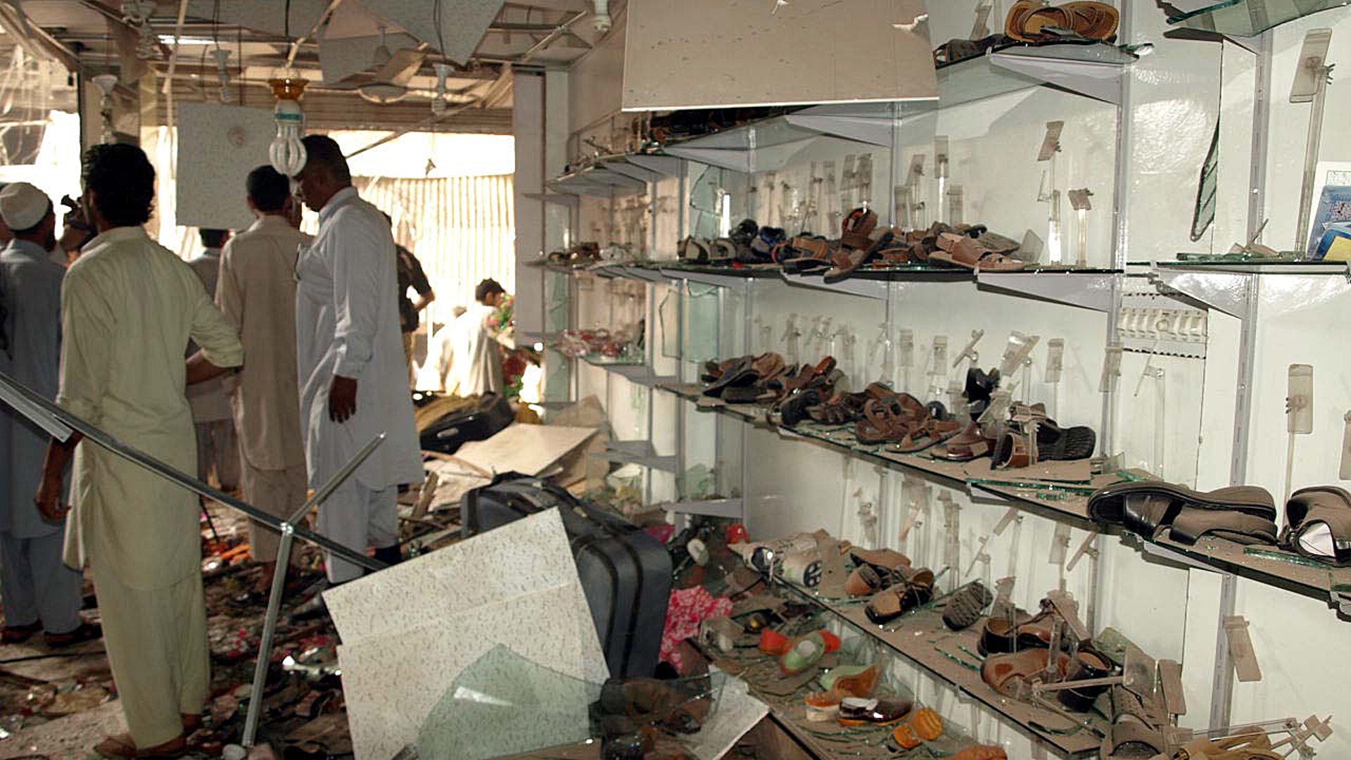 Market_Bombing5