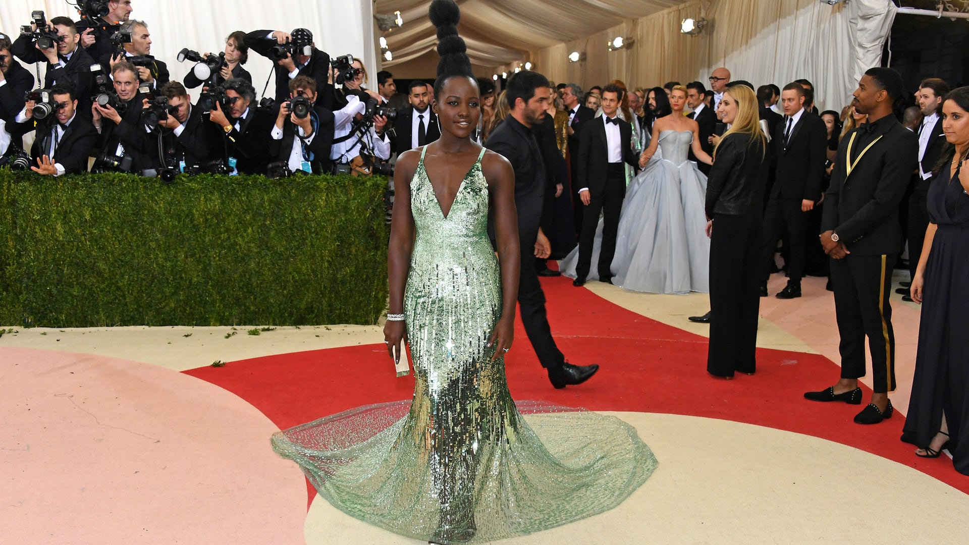 Met_Gala_one_more__1_