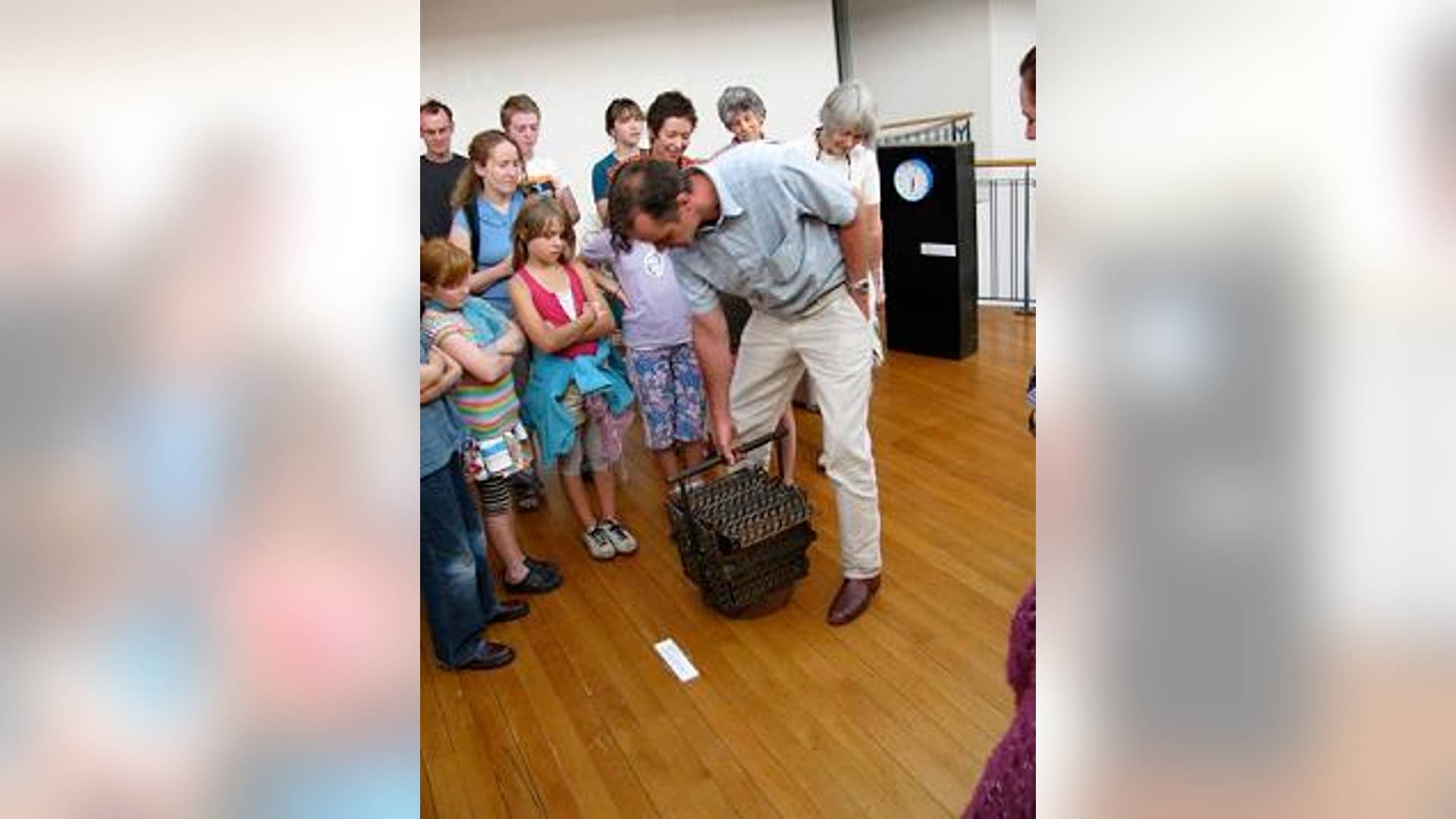 Metal_Shopping_Basket